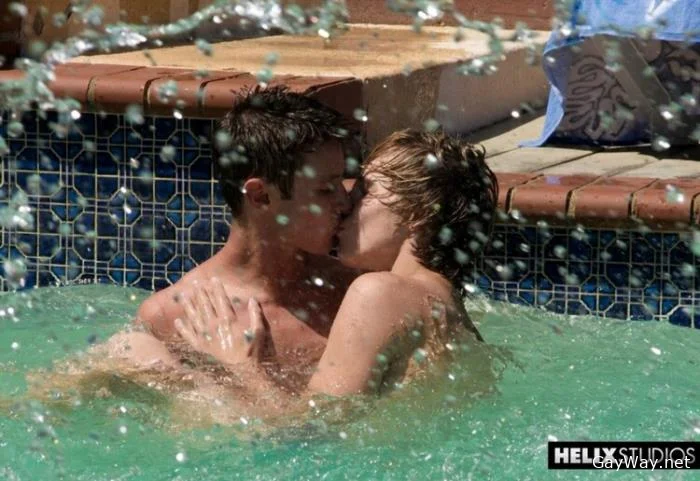 [GayWay.net] Bareback Pool Party Jessie Montgomery & Damon Archer [HD 720p] 459.9 MB