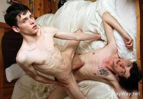 Bareback Boys Interrupted [FullHD 1080p] Blowjob, FlipFlop