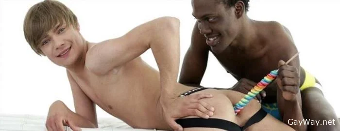 [GayWay.net] Hard Black Stud Takes His Young Masseur For A Hot, Horny Fuck [HD 720p] 717.3 MB