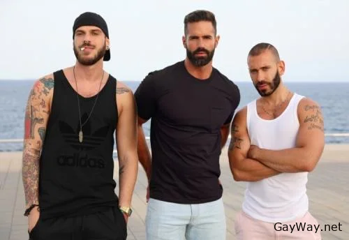 Italo gets bitched out by Fabio and Dani Robles [HD 720p] Rimming, Threeway
