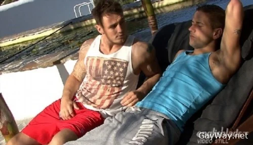 01449 Muscular Straight Royal Marine Tyler gets his First Ever Fucking - Lucky Dan [HD 720p]