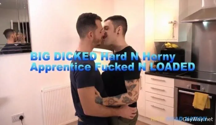 Big Dicked Hard N Horny Apprentice Gets Loaded [HD 720p]