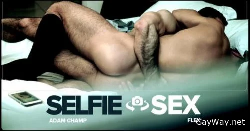 Selfie sex [HD 720p]