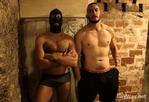 Filled with juice in a cellar [HD 720p]