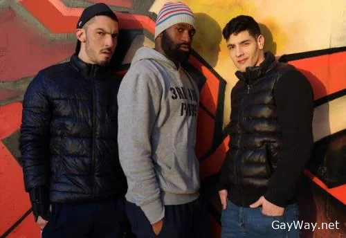 Bastian get filled by 2 dudes [HD 720p]