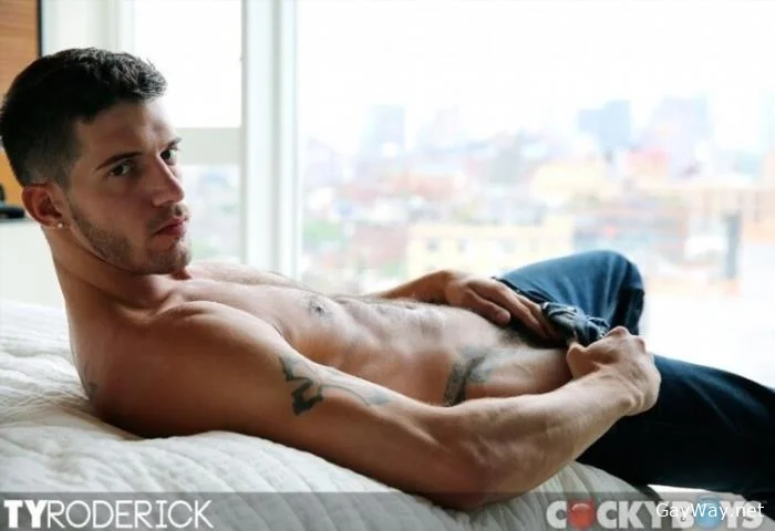 Getting To Know Ty Roderick [HD 720p]