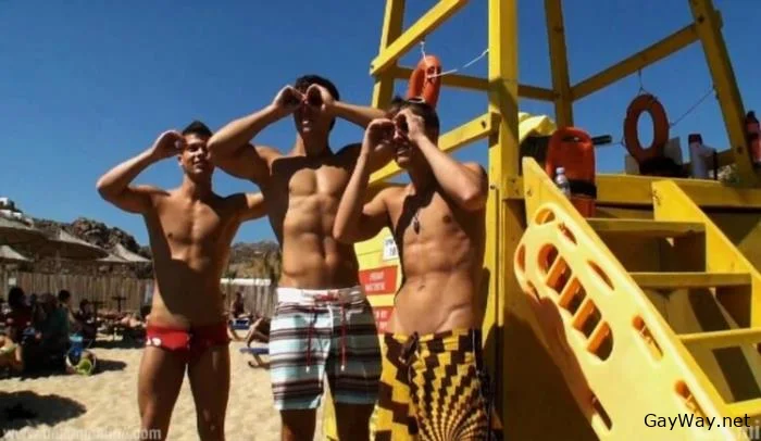 Kris Evans, Florian Nemec & Julien Hussey Part 4 [SD]