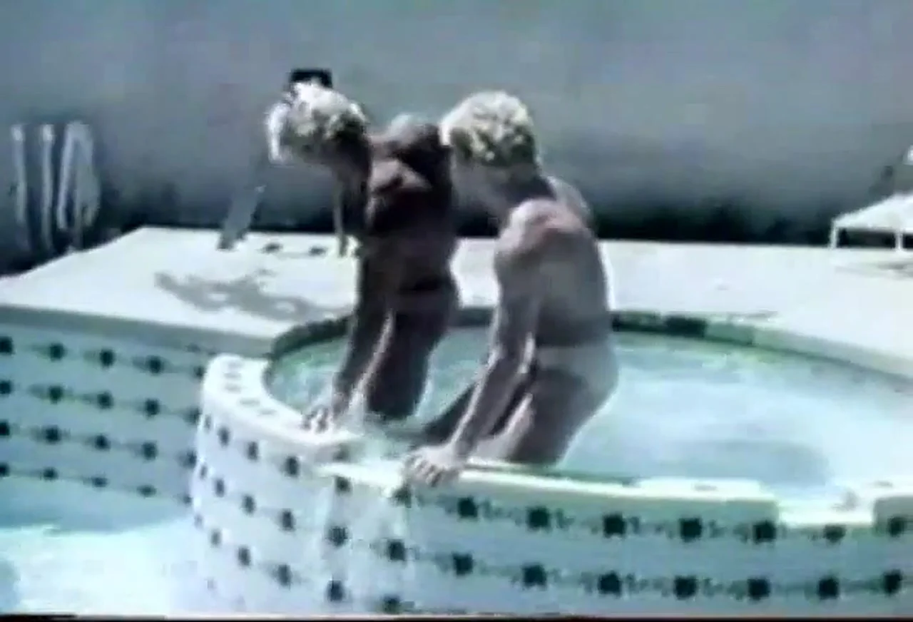 Keith Lowe and Chad Reeves Swap Barebacks in Vintage Anal Marathon